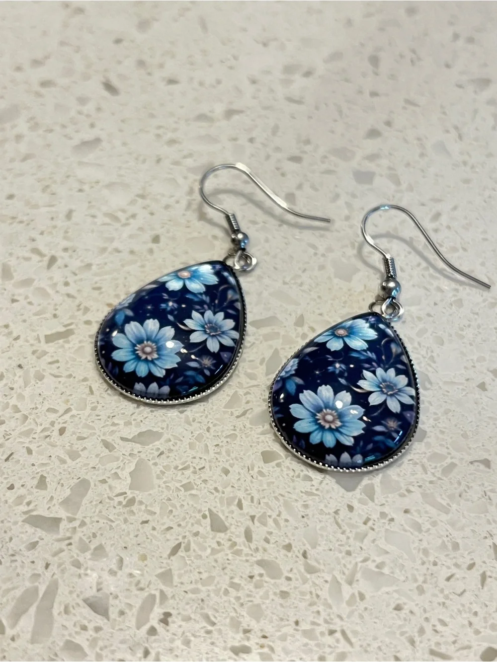 Floral‎ Teardrop Drop Earrings - Blue